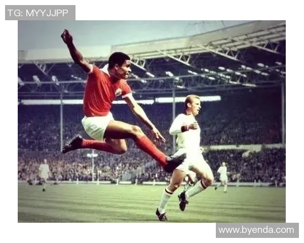 全球顶尖足球明星与他们所属的传奇足球队的精彩故事